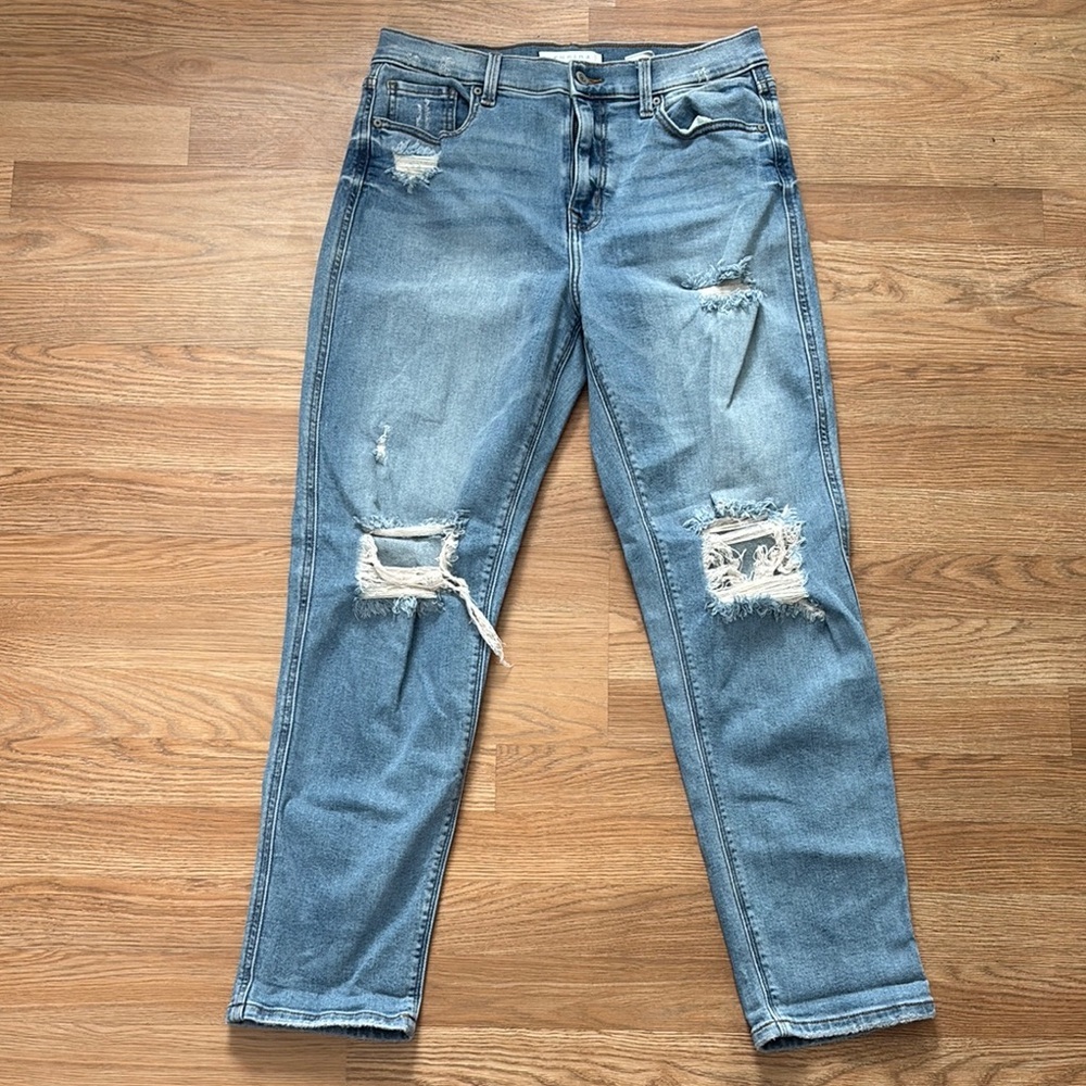 Denim Distressed Ripped Jeans Light Wash Casual Everyday Wear Size 9